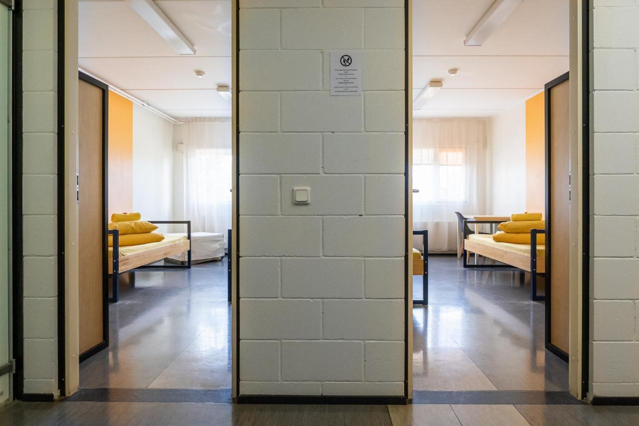 Academic Hostel Таллин Экстерьер фото