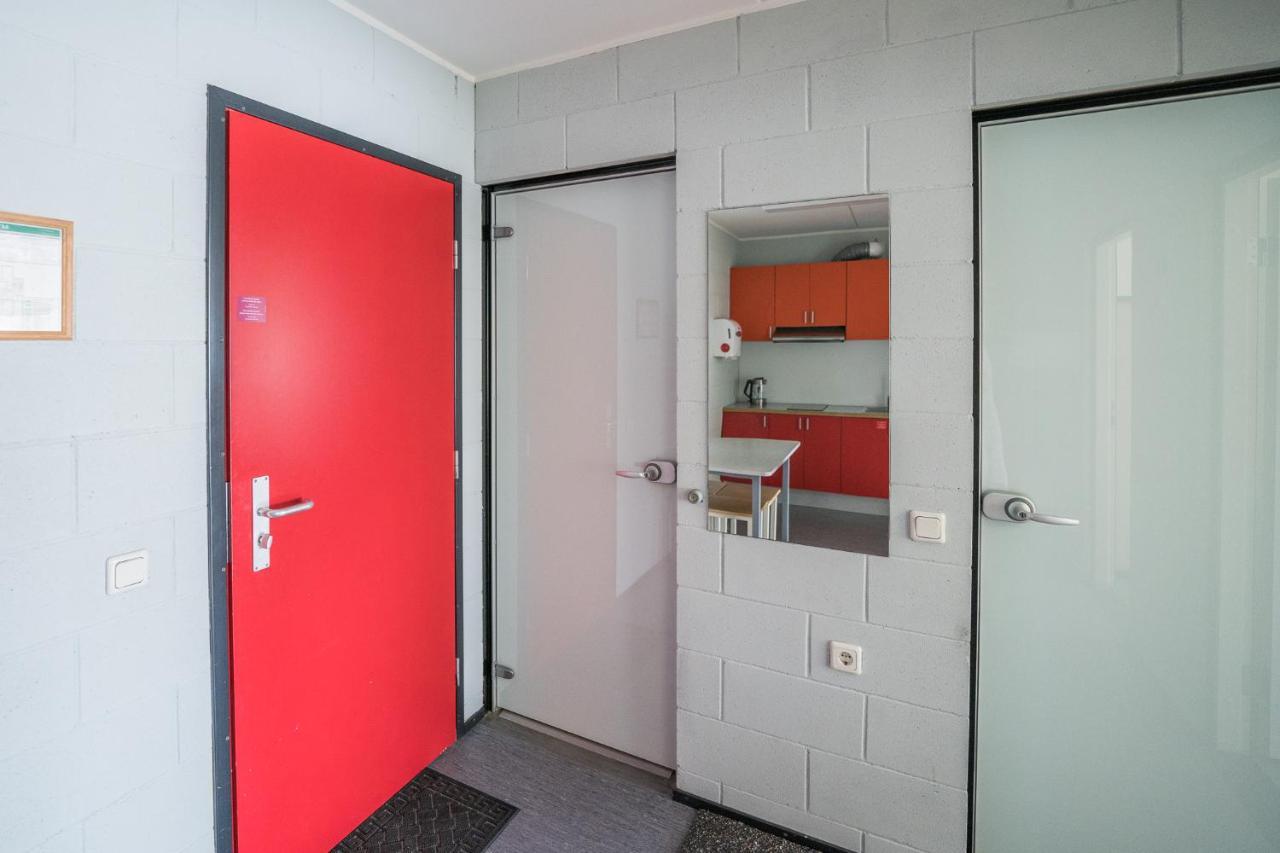Academic Hostel Таллин Экстерьер фото